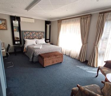 Constantia Park House | Constantia Manor Guest House