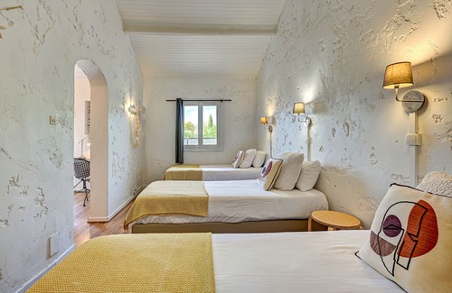 Gemenos Hotel | Contact Hôtel Le Provence