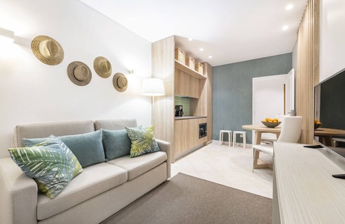 Santa Eulalia Apartment | Contact Us | 300m from the beach | 2 areas Common pool | Free Wifi