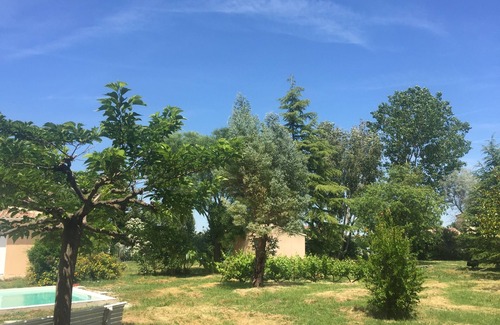 Saint-Jean-de-Cornies Villa | contemporary villa with swimming pool 10x5