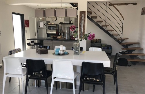 Saint-Pierre-Quiberon House | Contemporary house, Portivy, Côte Sauvage