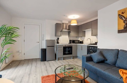 Belfast Apartment | Contemporary 1 Bed Apartment -Belfast East Village
