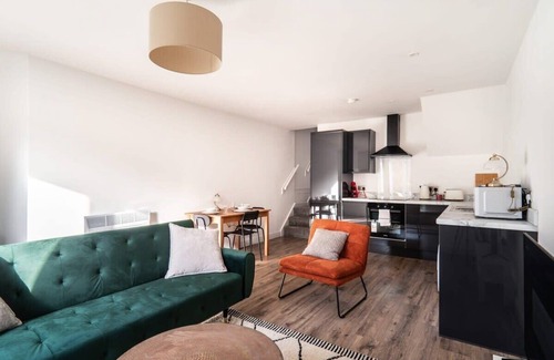 Crosby Apartment | Contemporary 2 Bed Apartment in Waterloo Liverpool