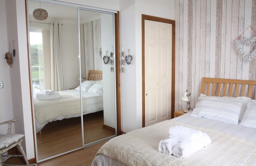 Mortehoe Apartment | Contemporary 2-Bed Apartment with Stunning Views over Woolacombe Bay