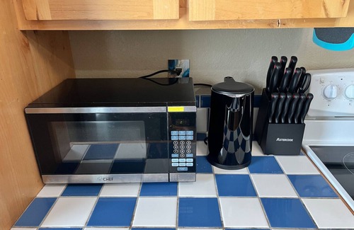 San Marcos House | Contemporary 2 bedroom house in San Marcos close to campus, downtown & the river
