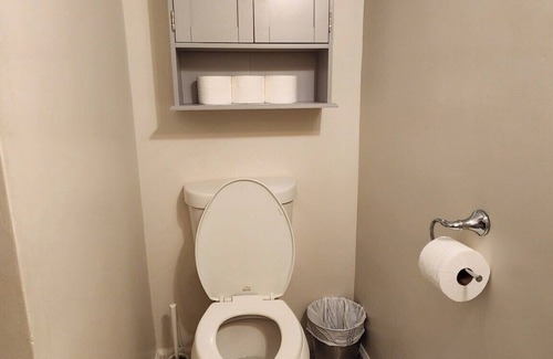 St. Francis Apartment | Contemporary and Stylish Flat near SFO