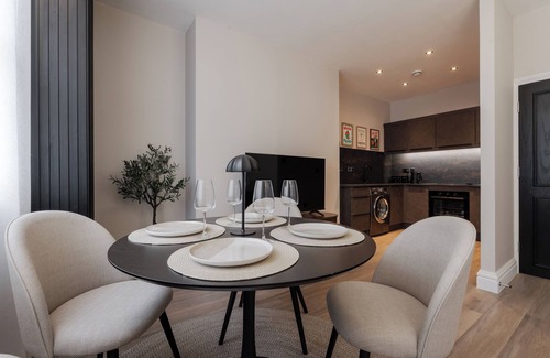 Liverpool City Centre Apartment | Contemporary apartment in the heart of Liverpool city centre