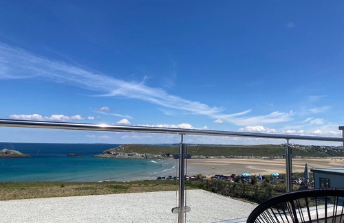 Newquay Apartment | Contemporary apartment with stunning sea view - 10 min from the beach
