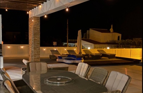 Mato Serrao Villa | Contemporary Carvoeiro Villa | 4 Bedrooms | Villa Bonita | Balcony Sea Views |.