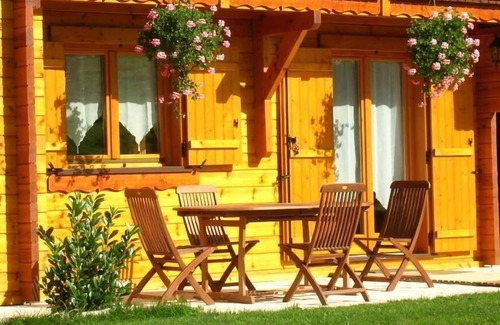 Saint-Nabord Ski Chalet | CONTEMPORARY CHALET WITH FIREPLACE SAUNA BALNEO WIFI