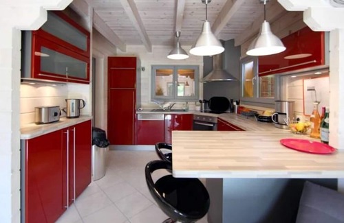 Saint-Nabord Ski Chalet | CONTEMPORARY CHALET WITH FIREPLACE SAUNA BALNEO WIFI