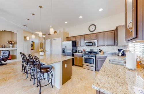 Rancho Vistoso House | Contemporary & comfortable home with a pool, WiFi, washer/dryer & central air-conditioning