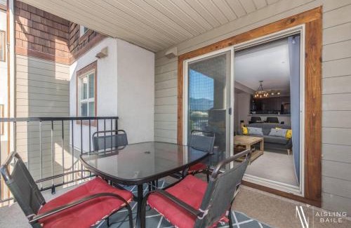 East Kootenay Apartment | Contemporary, Cozy, Pool, Hot Tub, Lake Front