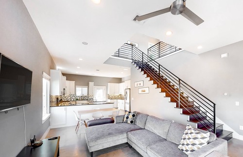 St. John - Coronado Hills House | Contemporary, Dog-Friendly Getaway w/ Free WiFi, Central A/C, & a Washer/Dryer