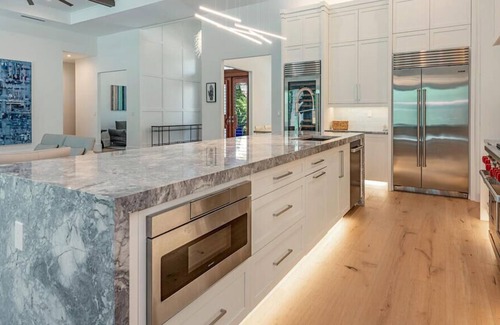 Park Shore House | Contemporary home in Park Shore area of Naples FL. Minutes from the beach.