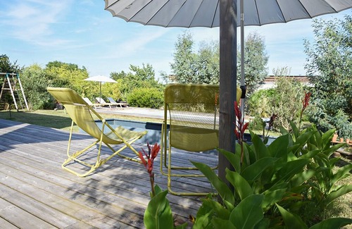 Cambes House | Contemporary house with pool 20 km from Bordeaux. Exceptional setting!