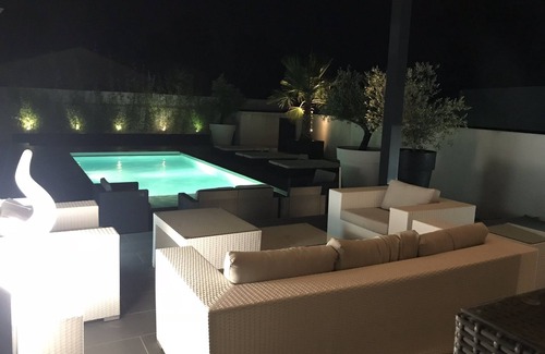 Saint-Series Villa | Contemporary luxury villa with private pool
