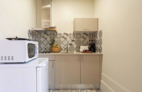 Lordelo do Ouro e Massarelos Apartment | Contemporary Peaceful Flat w/Balcony