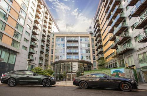 Queenstown Apartment | Contemporary Penthouse in Battersea Power Station