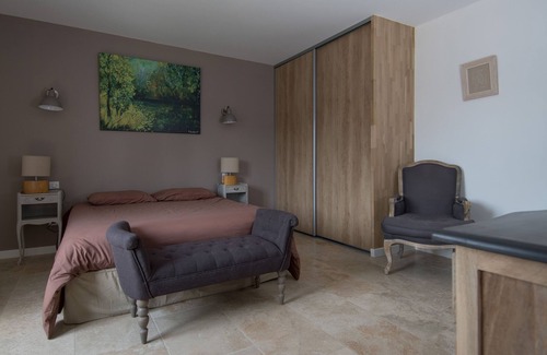 Chateaurenard Other | Contemporary Provencal farmhouse near Avignon and St Rémy de Provence, Alpilles