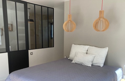 Ventabren Villa | Contemporary Provencal villa near Aix en Provence