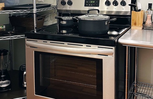Augusta Apartment | Contemporary Stay in Historic Augusta
