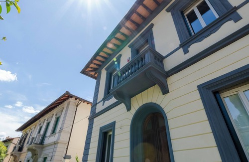 Florence Apartment | Contemporary style, Florentine heart.