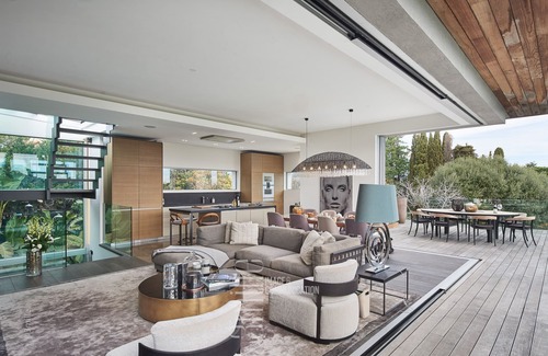 Cap-d'Antibes Villa | Contemporary style luxury villa with 5 bedrooms on Cap d Antibes, near the beach