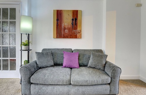 Hamilton House | Contractors/MonthlyGuests | Leicester 3 BedHouse