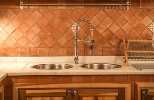 Coste Apartment | Contrada Willow - Linden trees