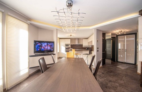 San Rocco House | Convenience, comfort and atmosphere at your fingertips.