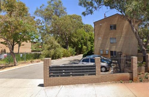 Wembley Apartment | Convenient 2-bedroom apartment