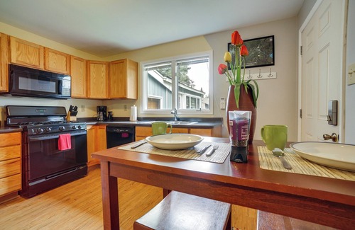 Kenai Apartment | Convenient Kenai Apt - 3 Mi to Beach & Fishing