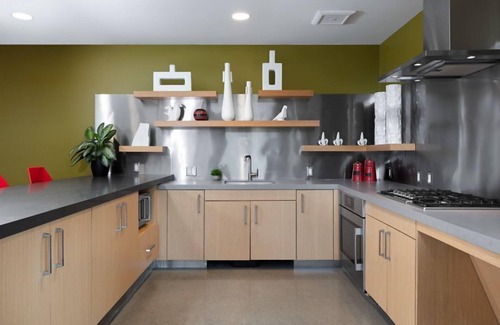 Menlo Park Condo | Convenient Laundry: 1 Bedroom Condo with Washer and Dryer