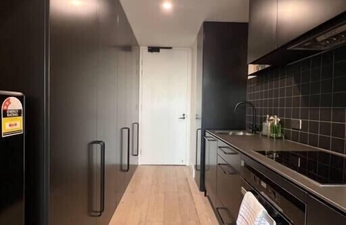Hawthorn East Apartment | Convenient located 1 bedroom Apartment in Hawthorn