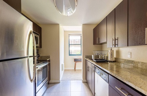 Downtown Portland Apartment | Convenient Old Town 2BR w/Gym, BBQ & Lounge, nr Park, by Blueground