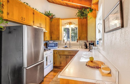 Arrowbear Lake House | Convenient Running Springs Home - Dogs Welcome!