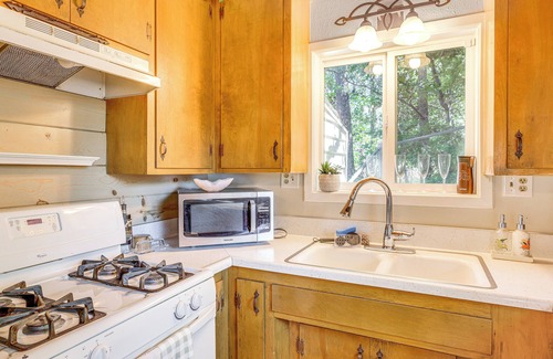Arrowbear Lake House | Convenient Running Springs Home - Dogs Welcome!