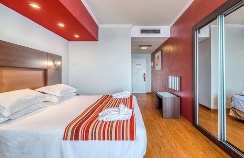 Sao Martinho Hotel | Convenient Stay! Balcony with Sea View, Swimming Pool & Spa, Free Parking!