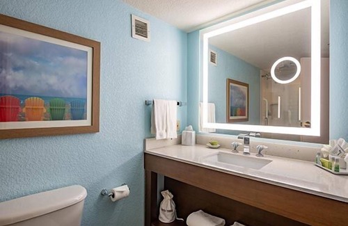 Osage Beach Hotel | Convenient Stay, Superb Location, Free Parking, Onsite Pool