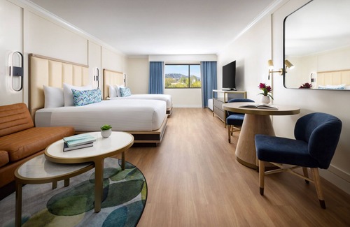 Calabasas Hotel | Convenient Stay, Superb Location! 4 Family-friendly Units, Dogs Allowed, Pool