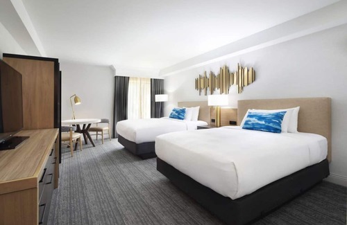 Milpitas Hotel | Convenient Stay, Superb Location! 2 Modern Units, Pet-Friendly, w/Outdoor Pool!