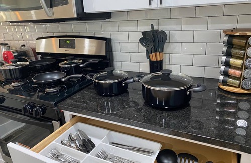 Marietta House | Conveniently Located close to the City Center