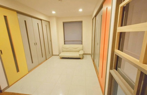 Hida Takayama Onsen House | Conveniently located near the Yayoi Bridge over the Miyagawa River that flows through Hida Takayama City, this accommodation is based on the concept of "comfort. Delicious catering, sightseeing cabs and out-of-prefecture transportation cab arrangements ar