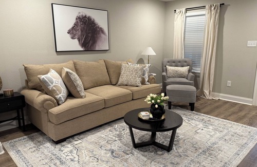 Gulfport House | Conveniently Located Townhouse Near the Coast