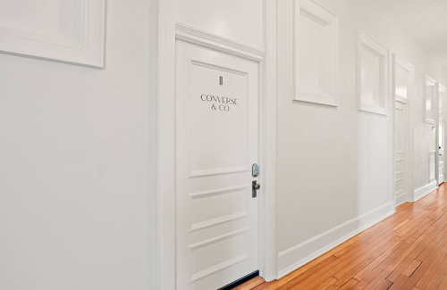 Valdosta House | Converse and Co at The Mckey Hotel
