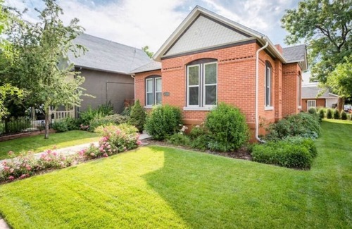 Five Points Apartment | Converted 1886 schoolhouse, close walk to RiNo Unit 1