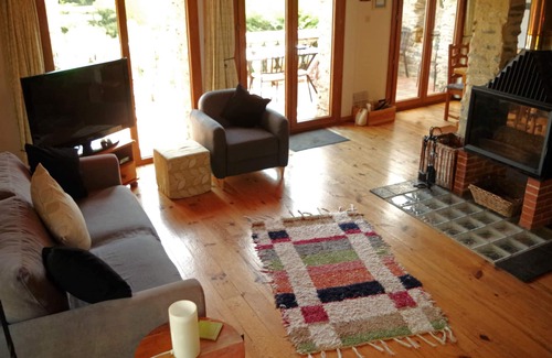 Rigarda House | Converted Barn In Pyrenean Foothills with Private Pool and Spectacular Views