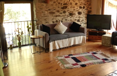 Rigarda House | Converted Barn In Pyrenean Foothills with Private Pool and Spectacular Views