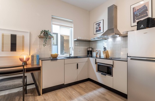Buena Vista Apartment | Conway D102 by AvantStay | Modern Downtown Studio in Walkable Neighborhood